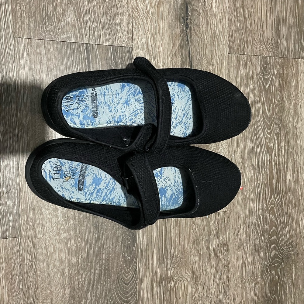 Time and tru Mary Jane style shoe